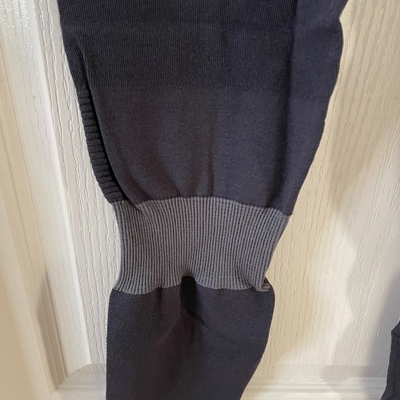 ASICS exercise leggings very comfortable Sz LG - Picture 4 of 8